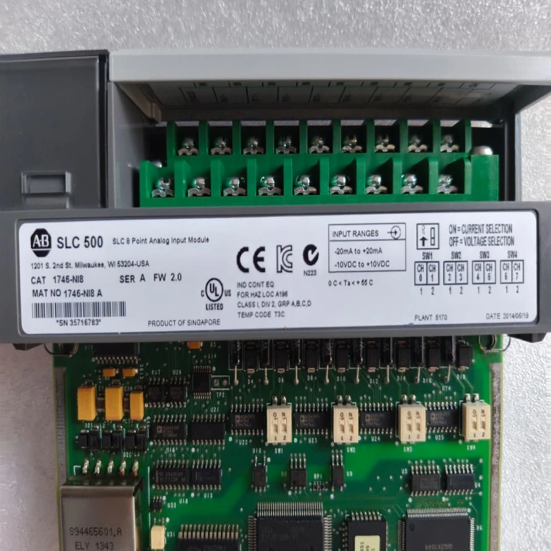 Allen-Bradley 1746-OB16 SLC 500 16-Point 24V DC Source Output Module thumbnail 7098